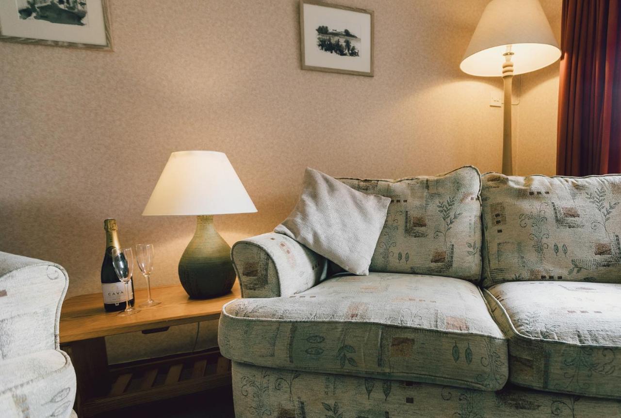 Aparthotel Galwad Y Mor St. Davids  Esterno foto
